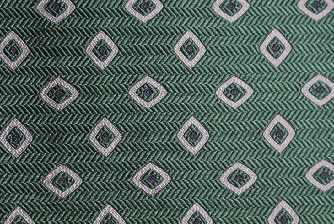 Geometric-Design-British-Made-Jacquard-Silk-W13550-15-M8595 (1)