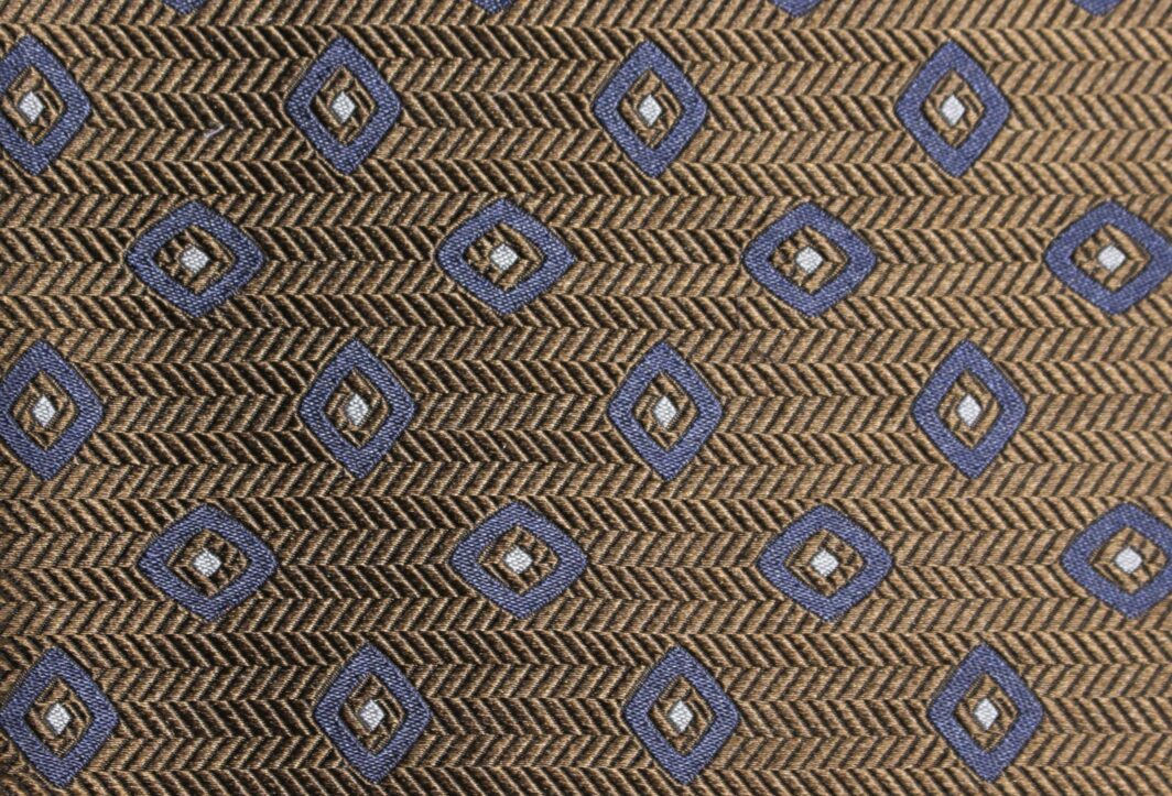 Geometric-Design-British-Made-Jacquard-Silk-W13550-15-M8595 (4)