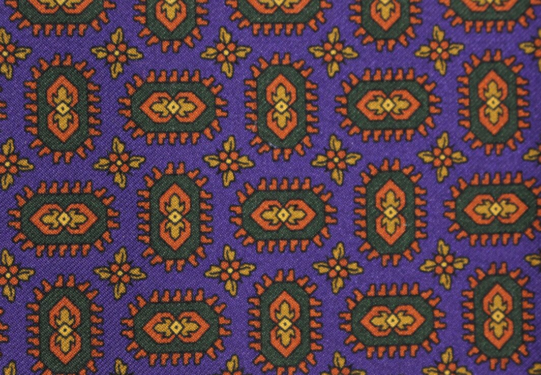 Geometric-Design-British-Made-Printed-Silk-D36-6027 (4)