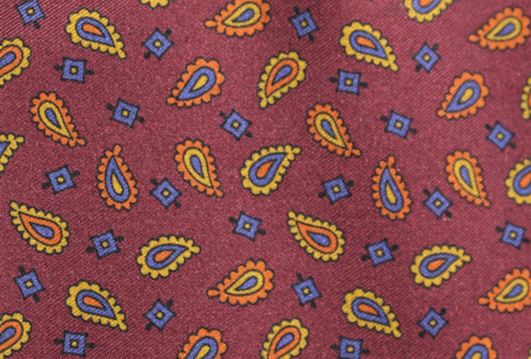 Geometric-Design-British-Made-Printed-Silk-Eton-8015 (2)