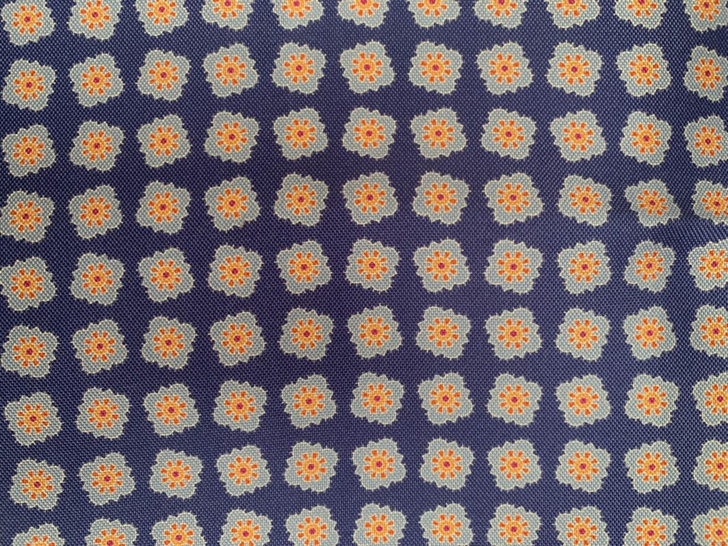 Geometric-Design-British-Made-Printed-Silk-HS2016 (4)