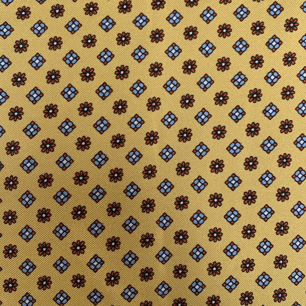 Neat-Design-British-Made-Printed-Silk-ETON-8029 (3)