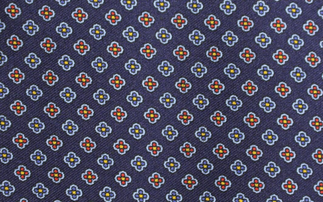 Neat-Design-British-Made-Printed-Silk-Eton-8023 (2)