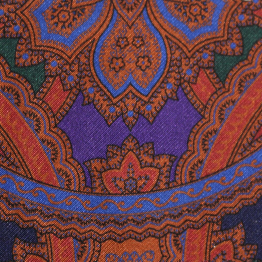 Paisley-Design-British-Made-Madders-Silk-M36-7008 (4)