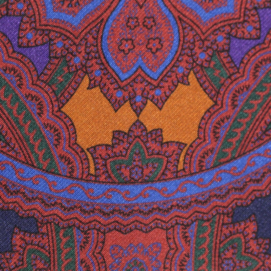 Paisley-Design-British-Made-Madders-Silk-M36-7008 (6)