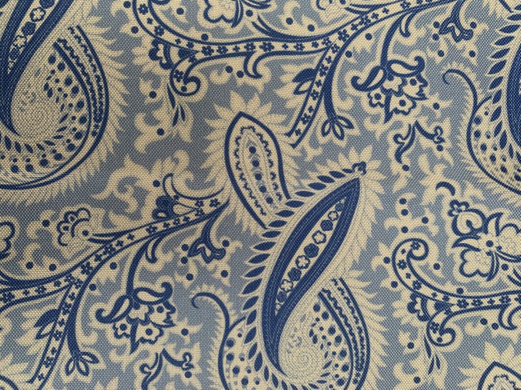 Paisley-Design-British-Made-Printed-Silk-HS2020 (4)