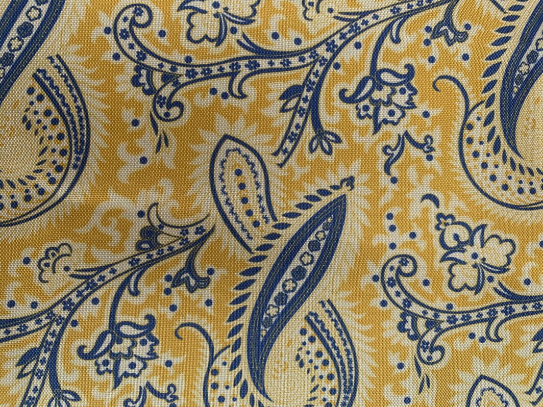 Paisley-Design-British-Made-Printed-Silk-HS2020 (6)