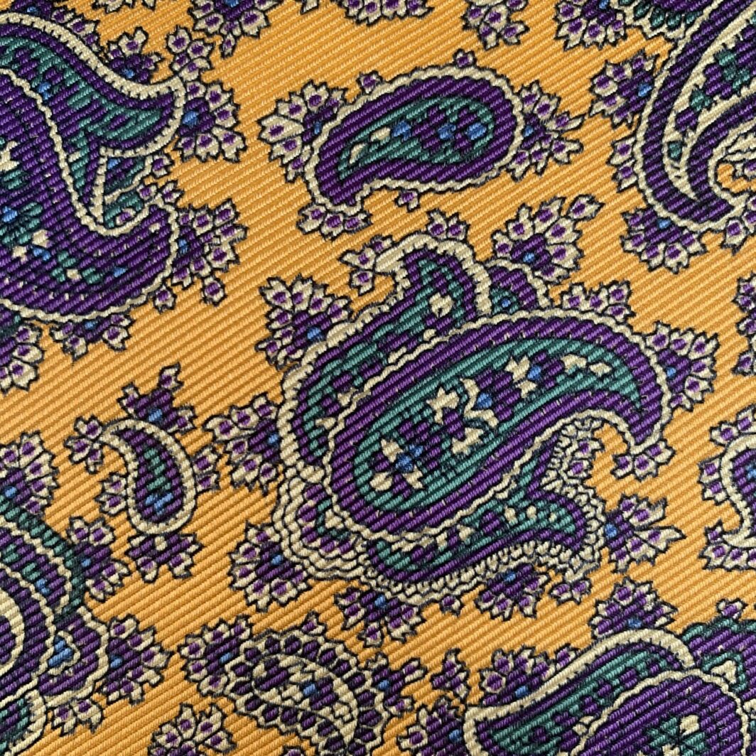 Paisley-Design-British-Made-Printed-Silk-RK1917 (3)