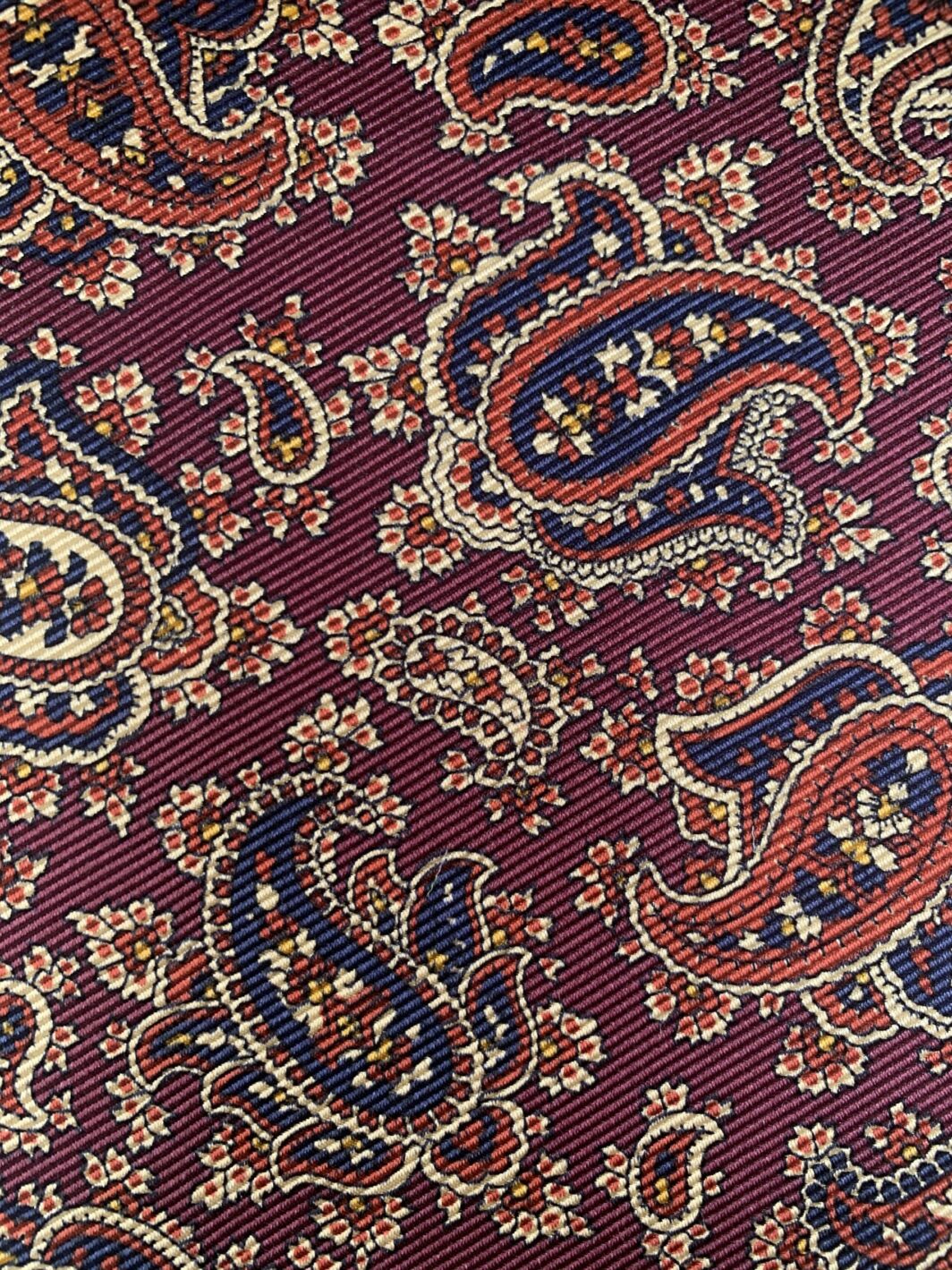 Paisley-Design-British-Made-Printed-Silk-RK1917 (5)