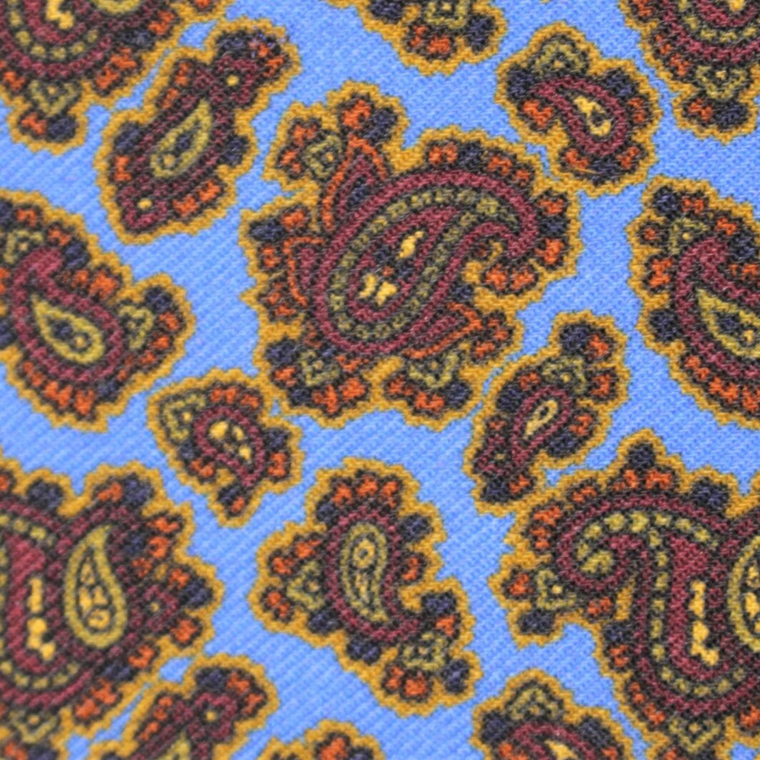 Paisley-Design-British-Made-Printed-Silk-W8514 (1)