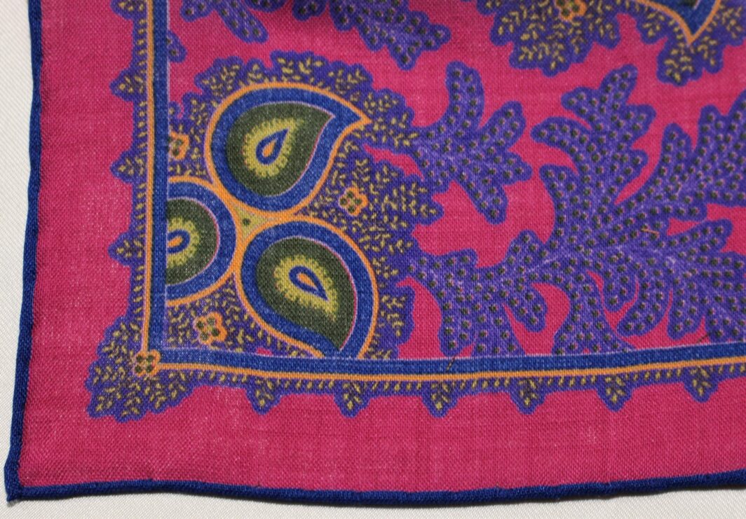 Paisley-Design-British-Made-Silk-Scarves-Squares-NO-CODE (3)