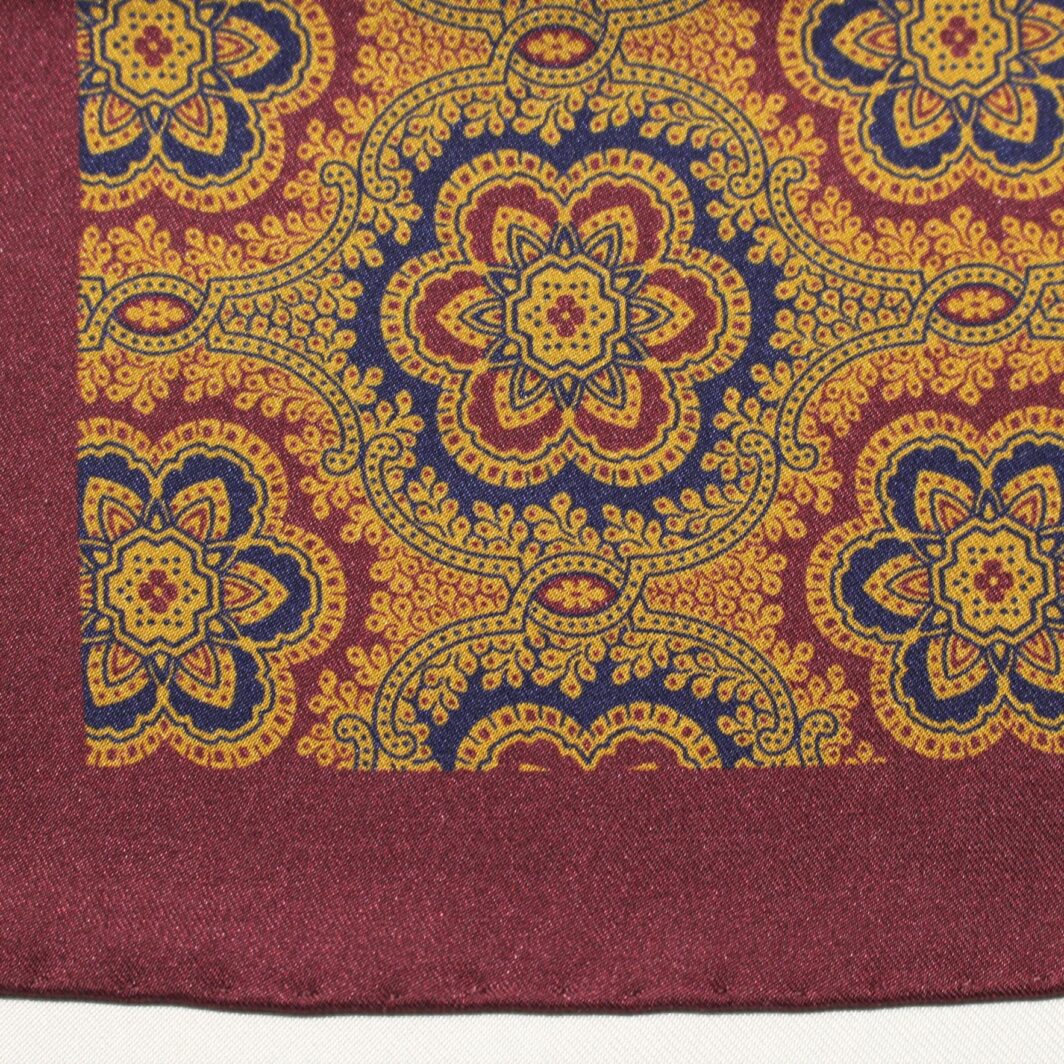 Paisley-Design-British-Made-Silk-Scarves-Squares-RKS33242 (2)