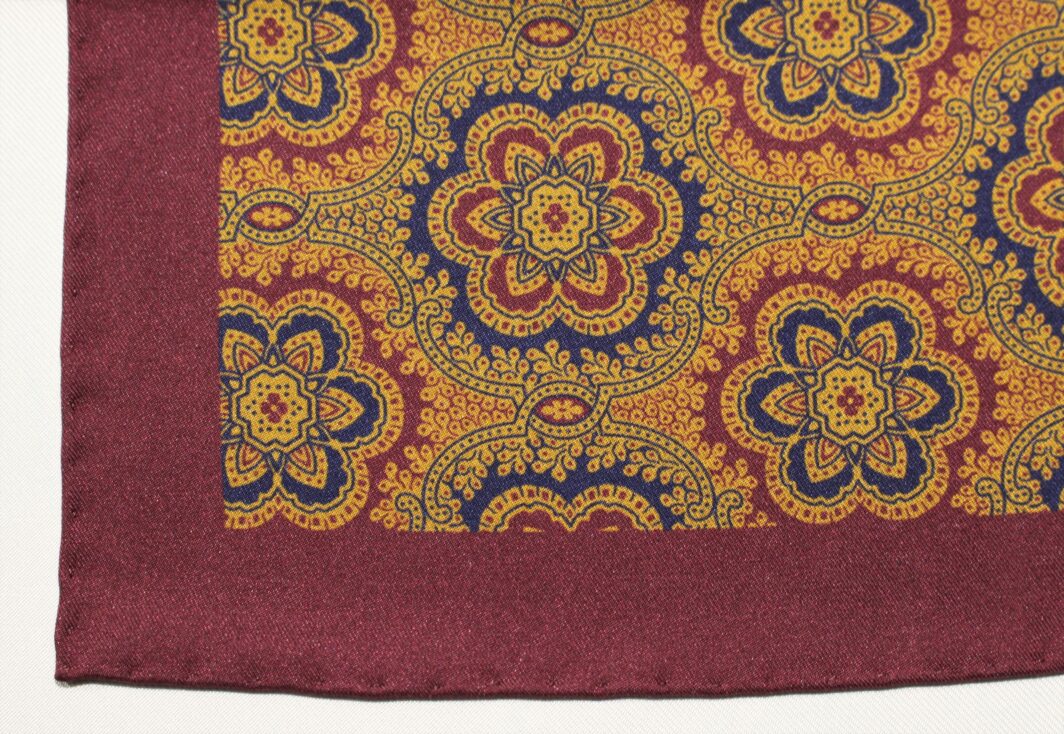 Paisley-Design-British-Made-Silk-Scarves-Squares-RKS33242 (2)