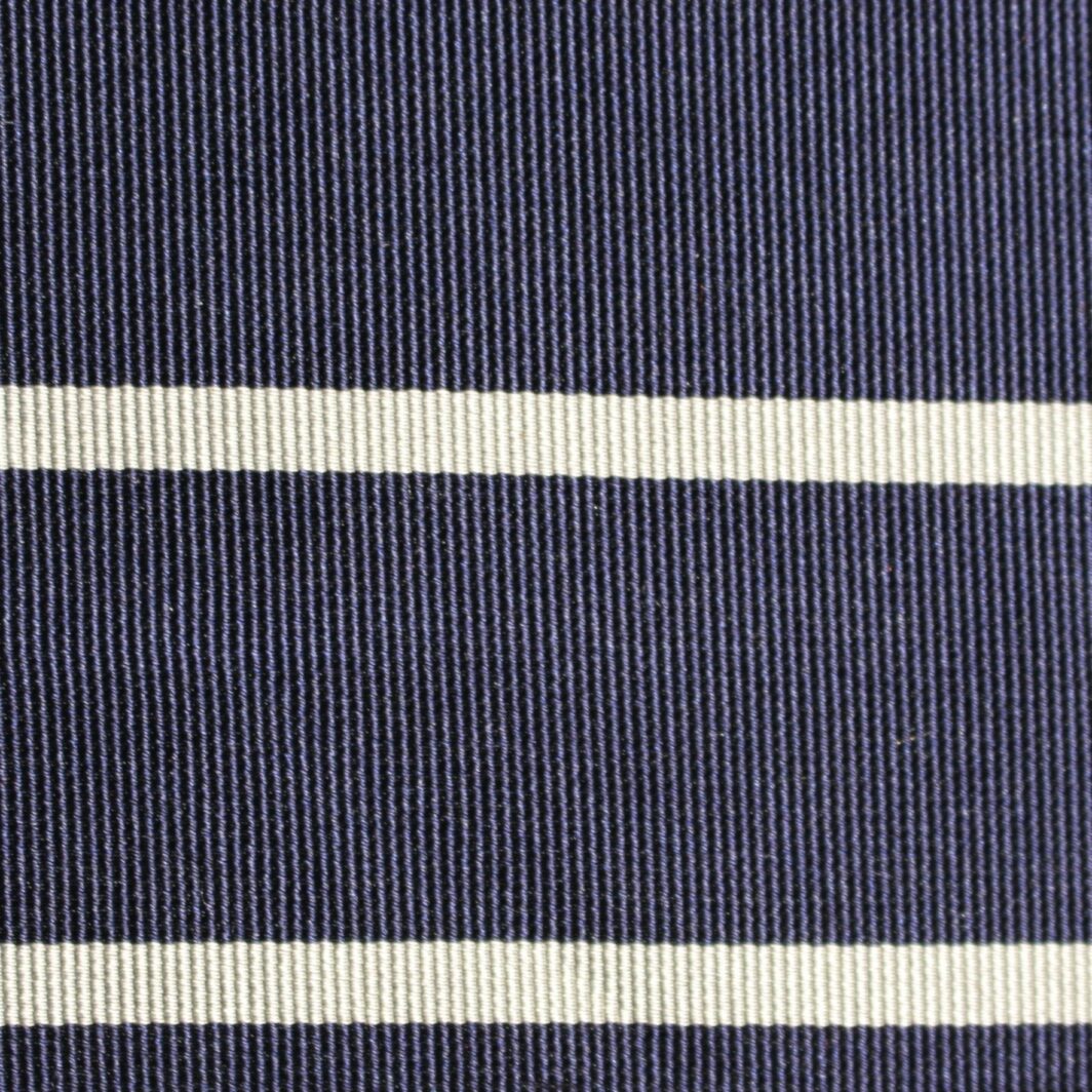 Stripe-Design-British-Made-Jacquard-Silk-W13521-4-M7558 (3)