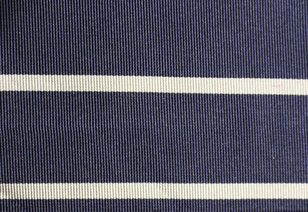 Stripe-Design-British-Made-Jacquard-Silk-W13521-4-M7558 (3)