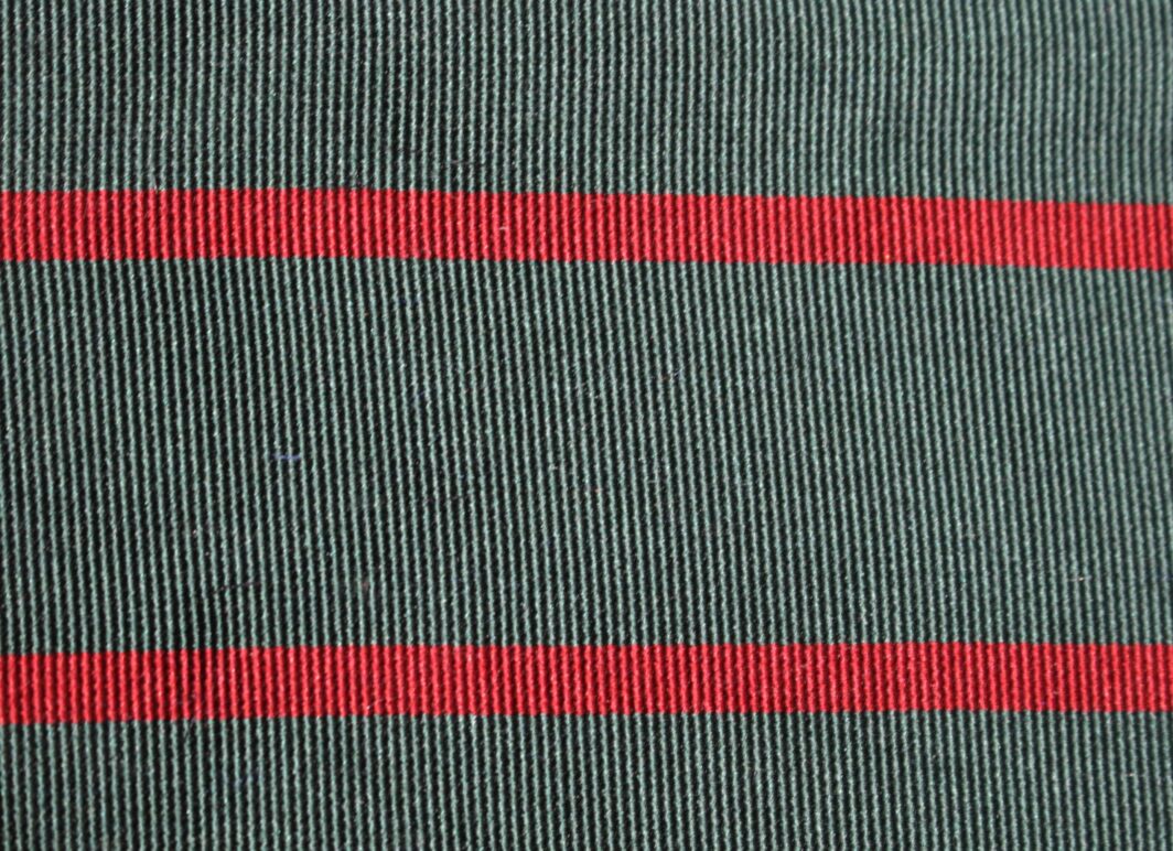 Stripe-Design-British-Made-Jacquard-Silk-W13521-4-M7558 (4)