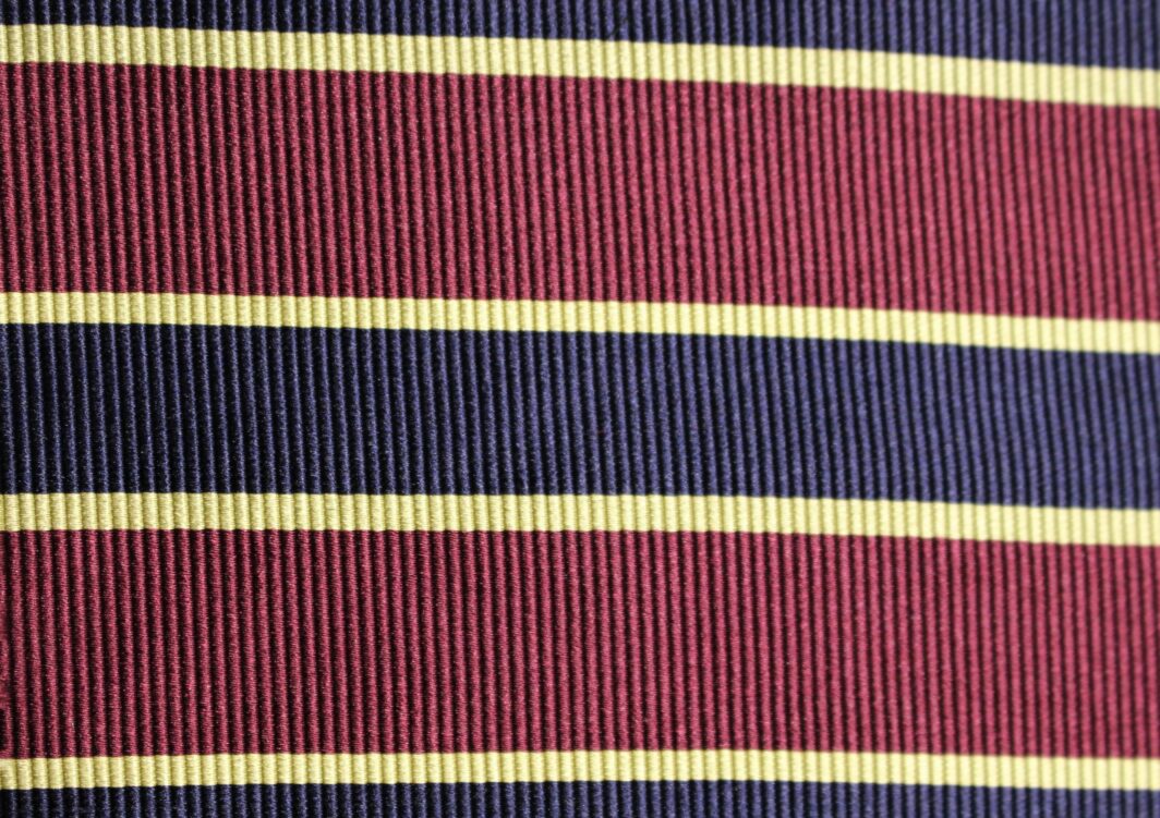 Stripe-Design-British-Made-Jacquard-Silk-W13536-18-M8556 (2)