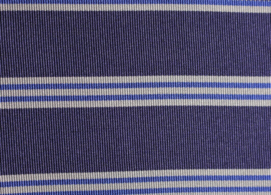 Stripe-Design-British-Made-Jacquard-Silk-W13536-18-M8566 (5)