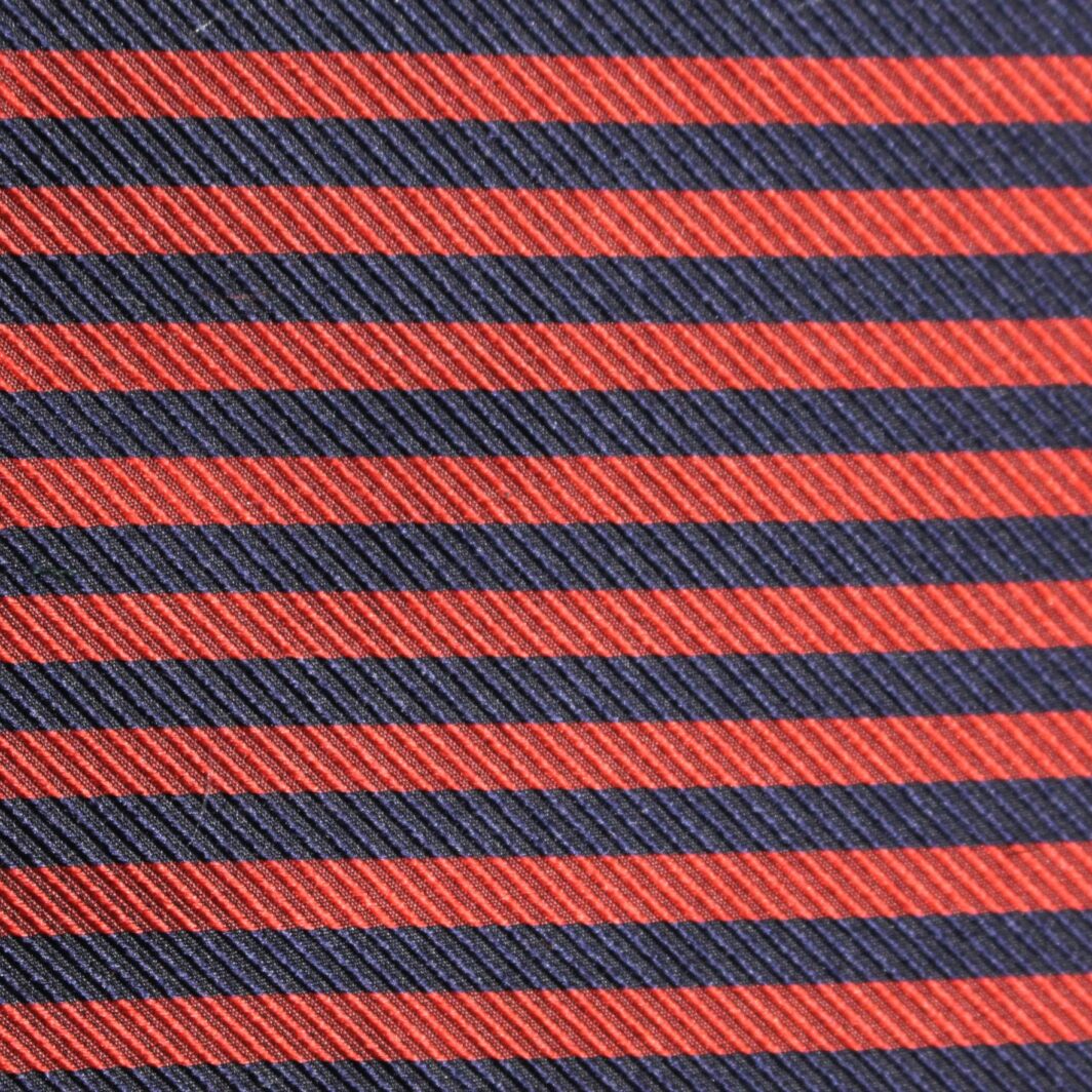 Stripe-Design-British-Made-Jacquard-Silk-W13536-18-M8567 (4)