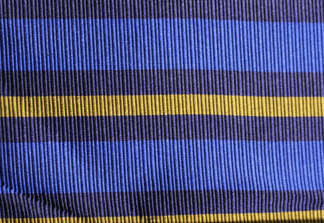 Stripe-Design-British-Made-Jacquard-Silk-W13536-18-M8569 (2)